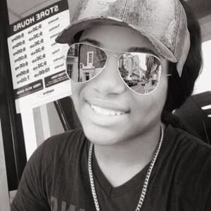 Meet your Posher, Ariel